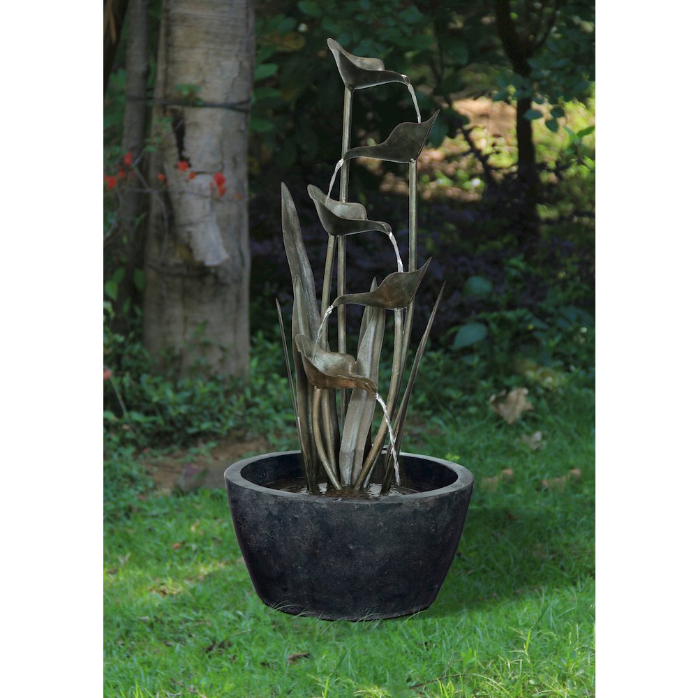 Metal Plant Fountain W/5 Leaves. Picture 7