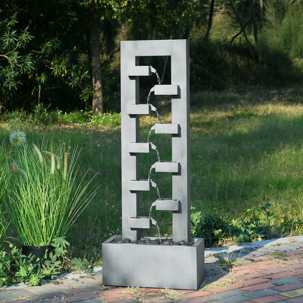 Metal Fountain with Dusty Blue Finish. Picture 2