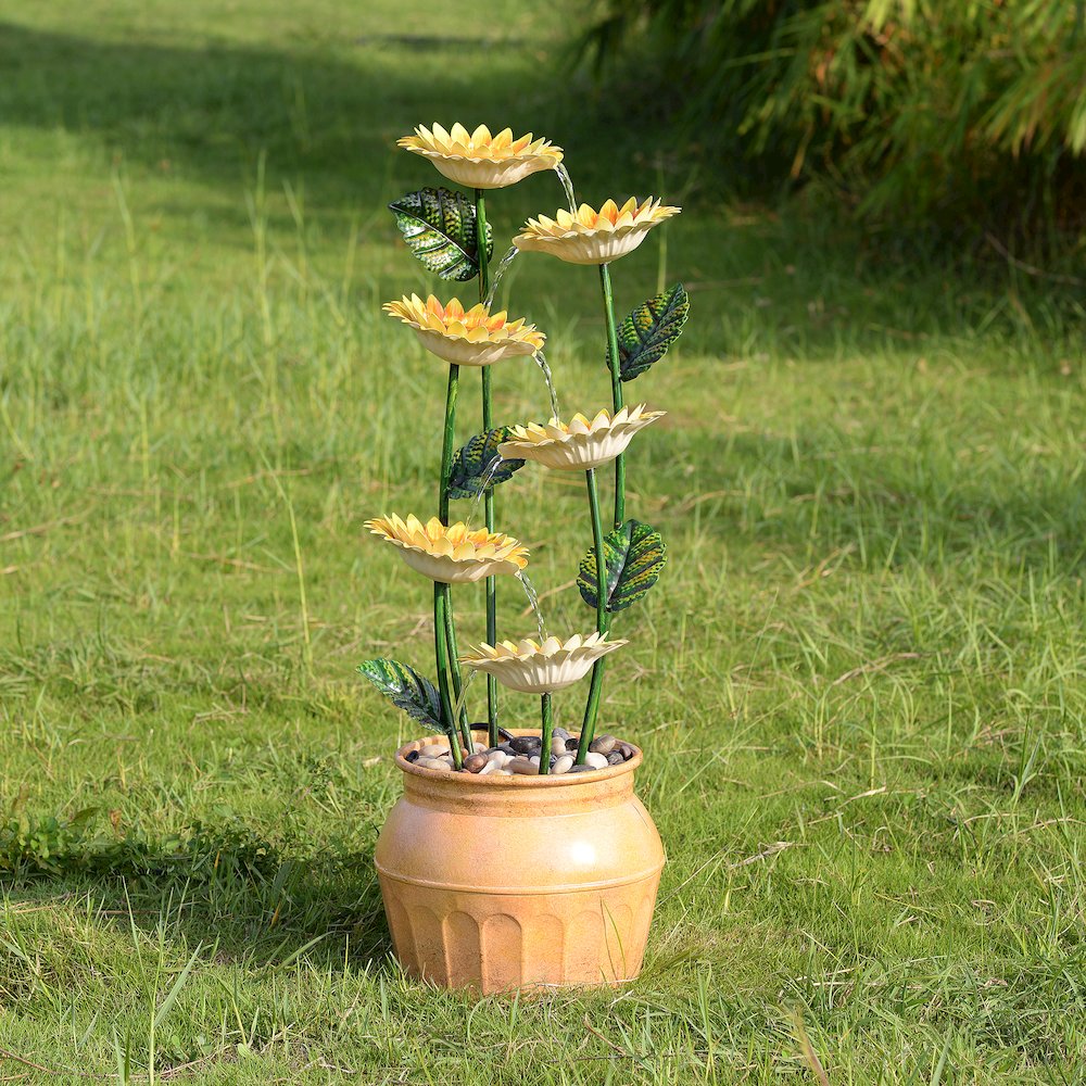 Sunflower Metal Fountain with Galvanized Finish - Outdoor. Picture 2