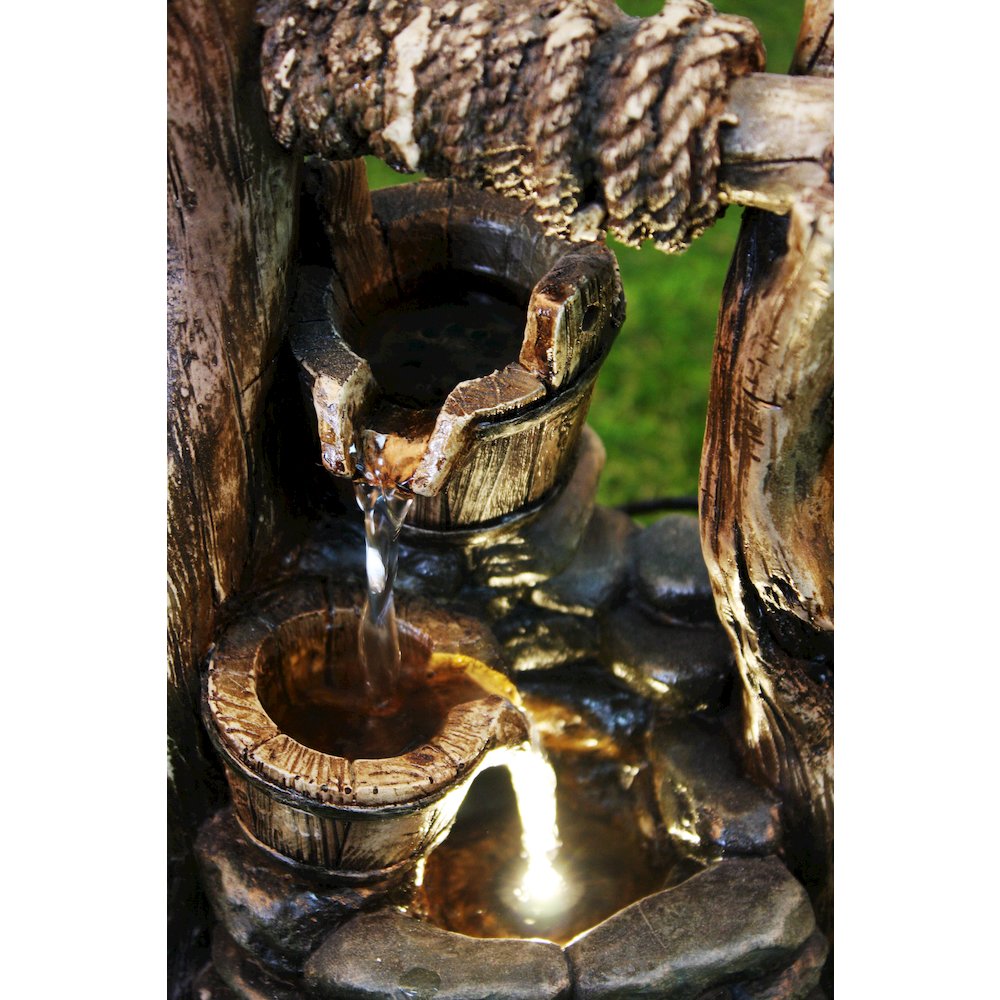 Well Fountain W/2 Buckets & LED. Picture 7