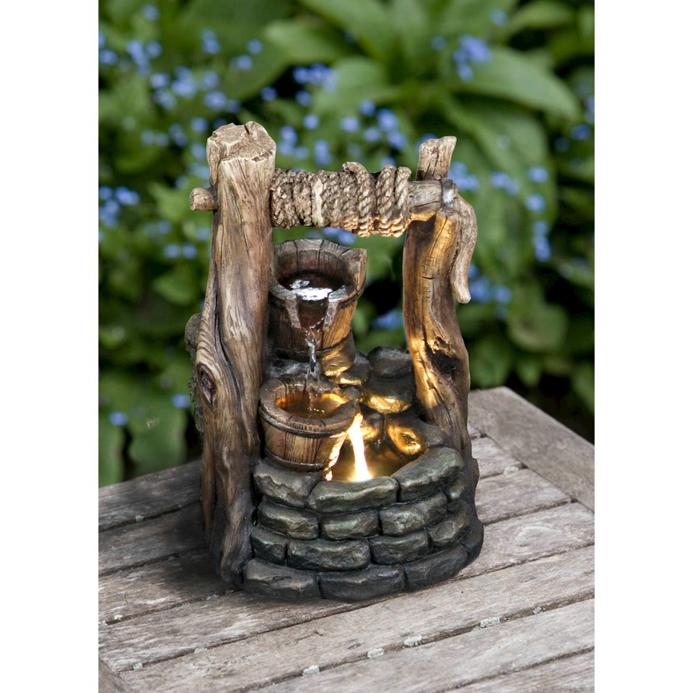 Well Fountain W/2 Buckets & LED. Picture 6