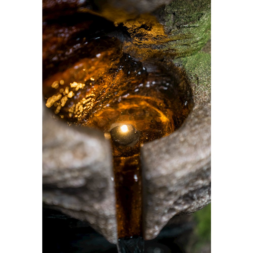 Multi-Level Rock Fountain W/4 Ww LEDs. Picture 4