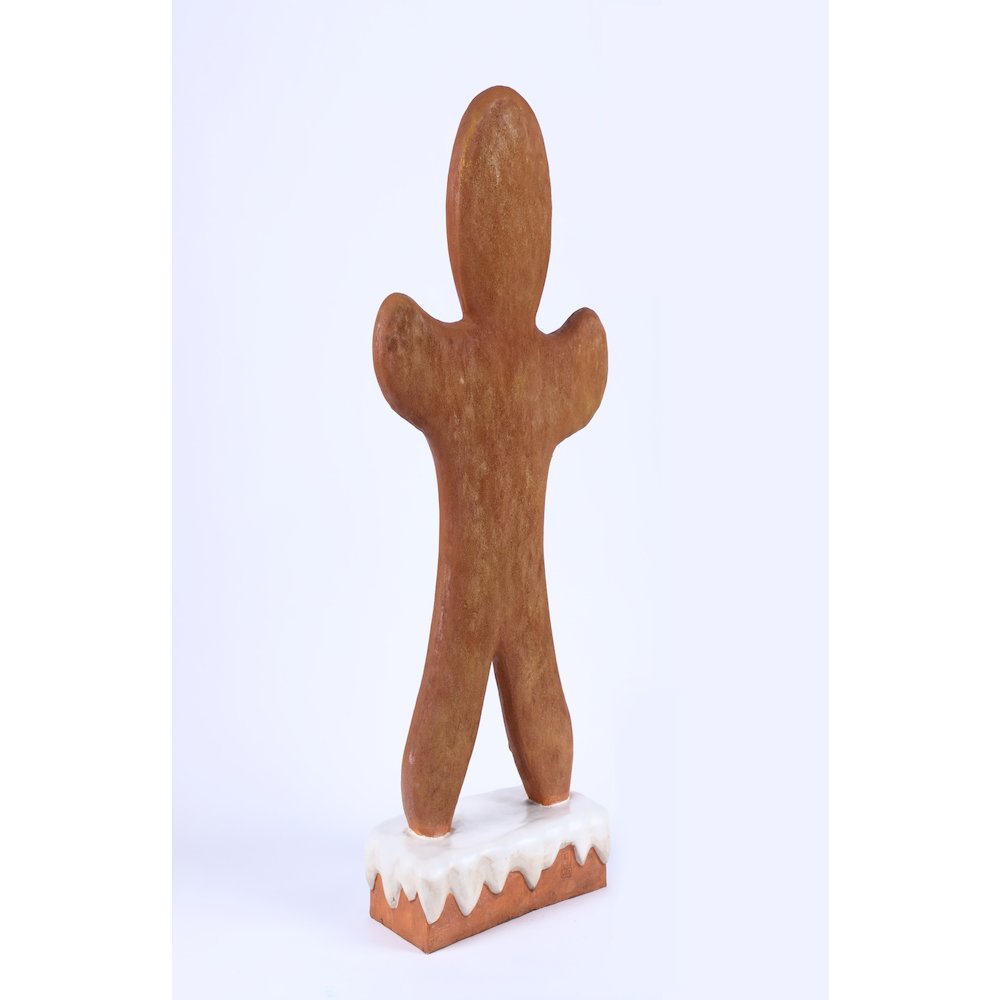 Gingerbread Boy Statue. Picture 5