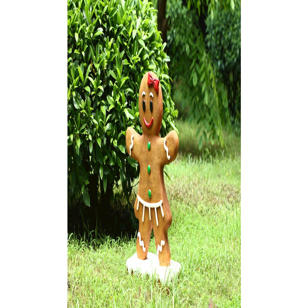 Gingerbread Girl Statue. Picture 8