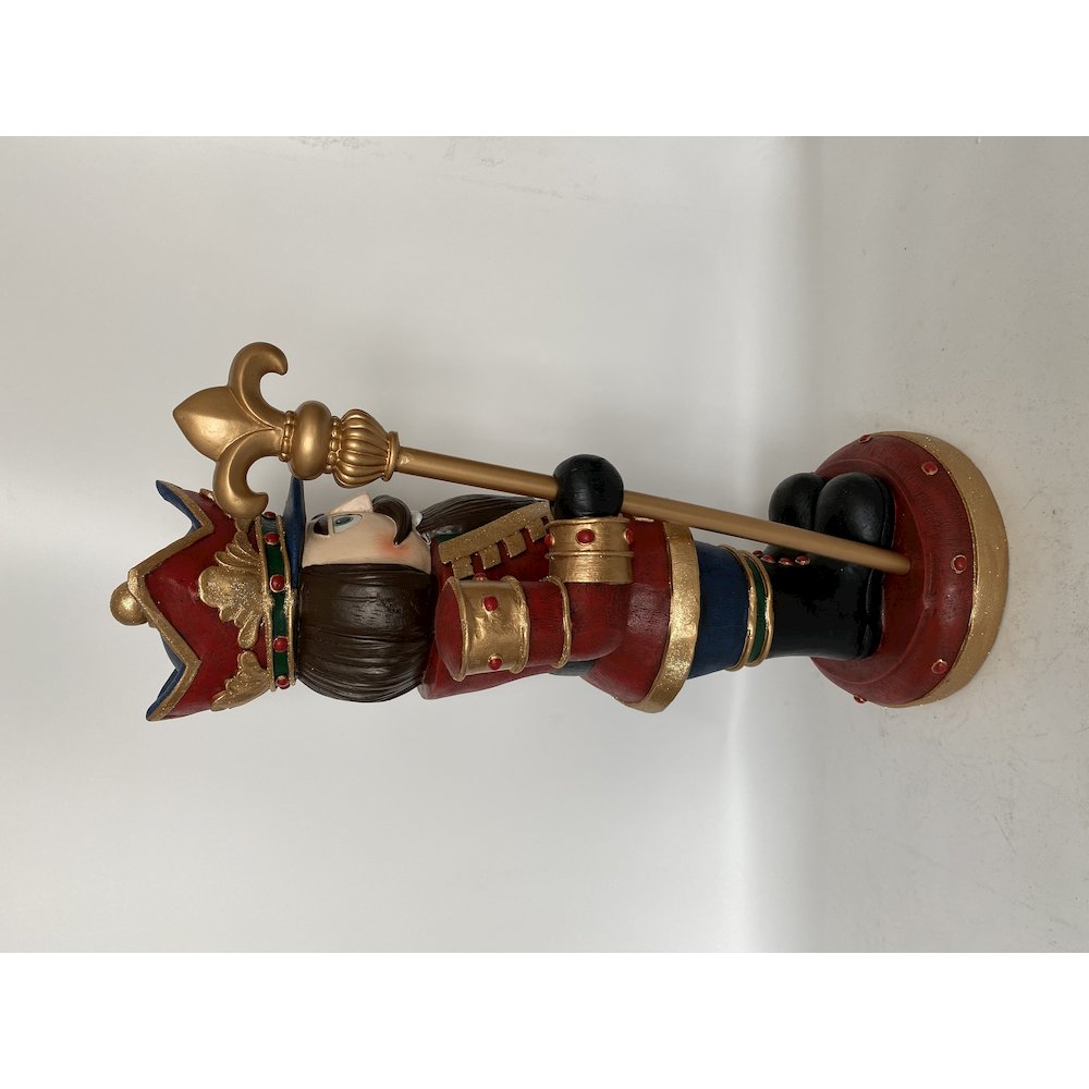 Wooden Finish Small Nutcracker. Picture 4