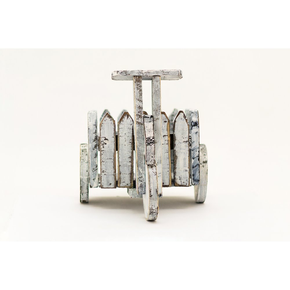Wooden White Cart Planter. Picture 1