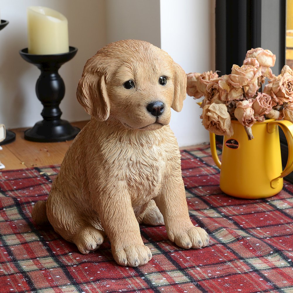 10" Golden Retreiver Puppy Statue. Picture 2