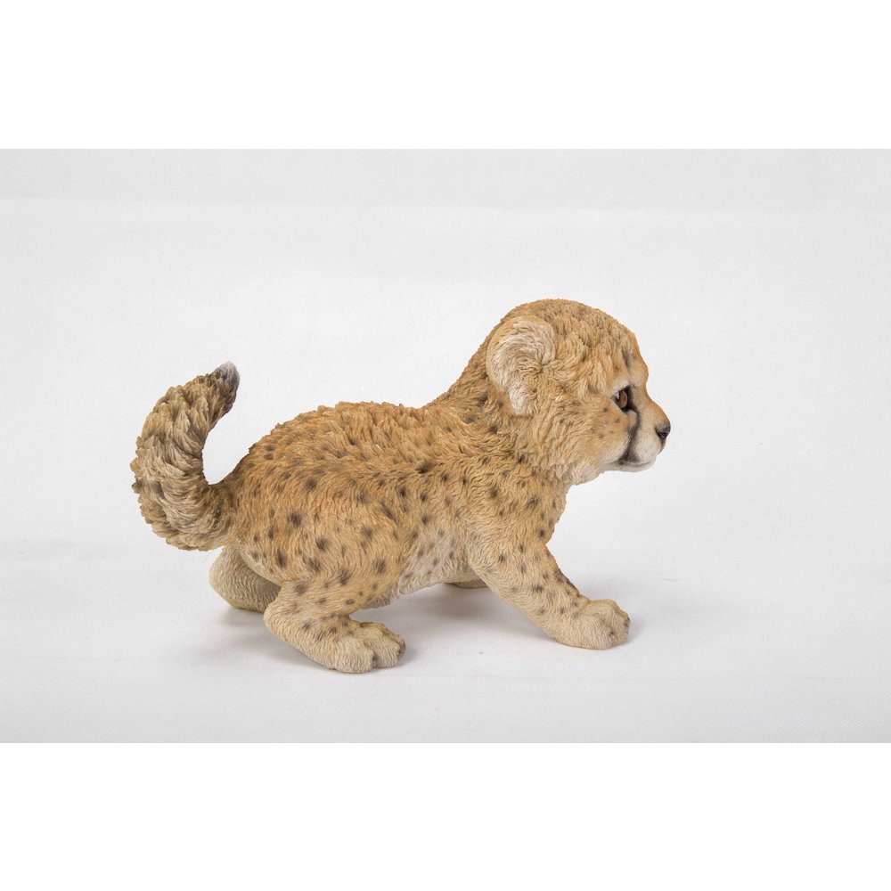 Cheetah Baby Statue. Picture 3