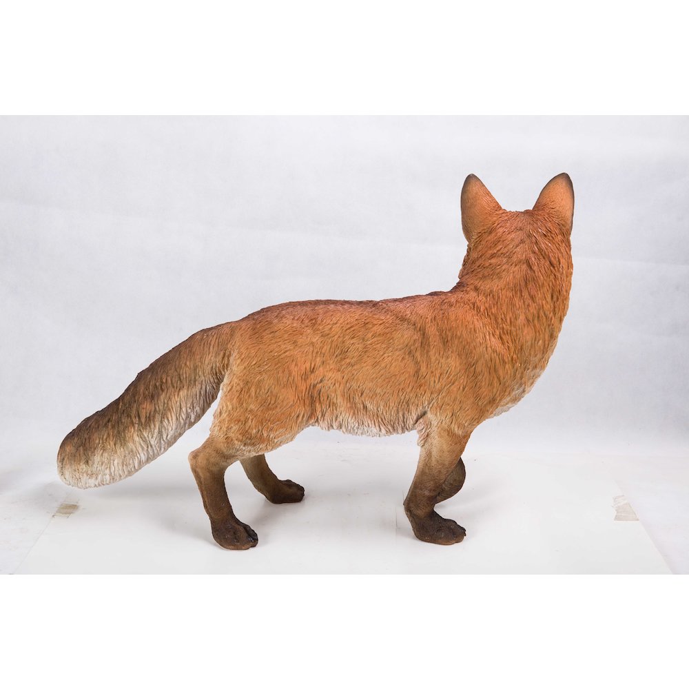 Walking Fox Statue. Picture 1
