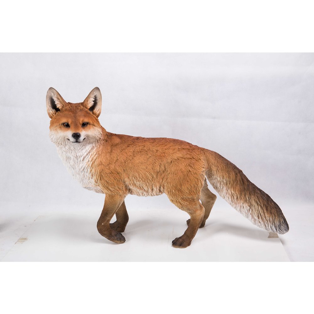 Walking Fox Statue. Picture 2
