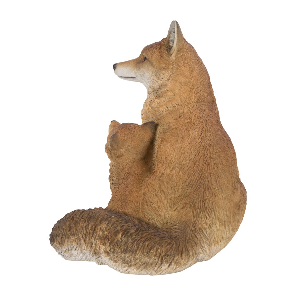 Mother & Baby Fox Sitting. Picture 5