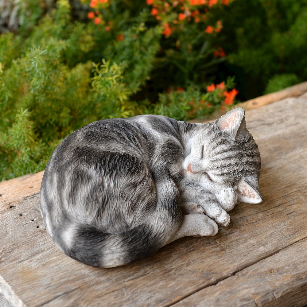 Tabby Dreams: Enchanting Black Polyresin Sleeping Cat Figurine. Picture 2