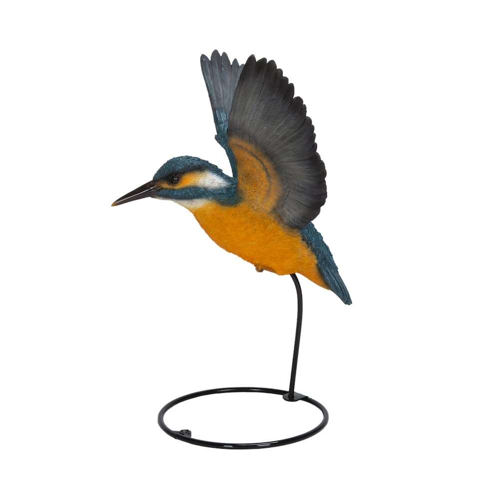 Flying-off Kingfisher Statue. Picture 1