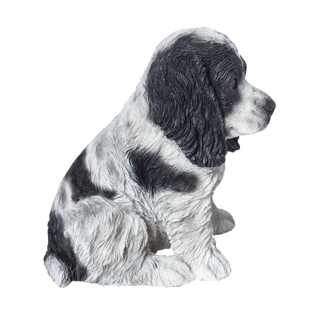 Black & White Cocker Spaniel Statue. Picture 8