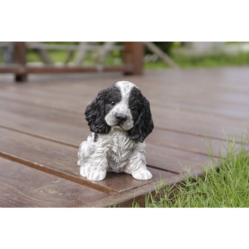 Black & White Cocker Spaniel Statue. Picture 5