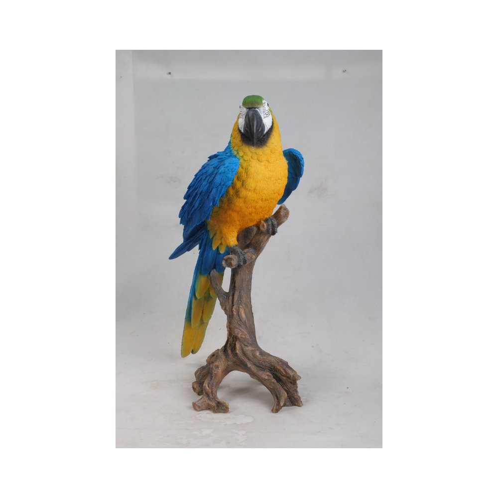 Large Blue/Yellow Macaw Statue. Picture 2