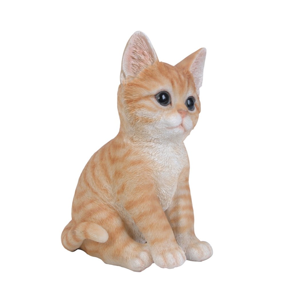 Sitting Kitten Statue. Picture 1