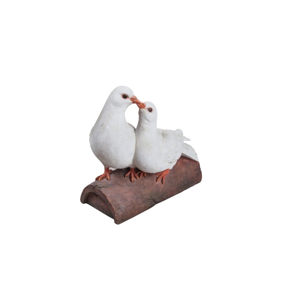 Two Doves On A Log Statue. Picture 2