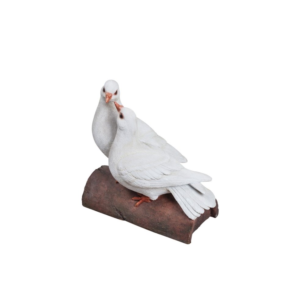 Two Doves On A Log Statue. Picture 1