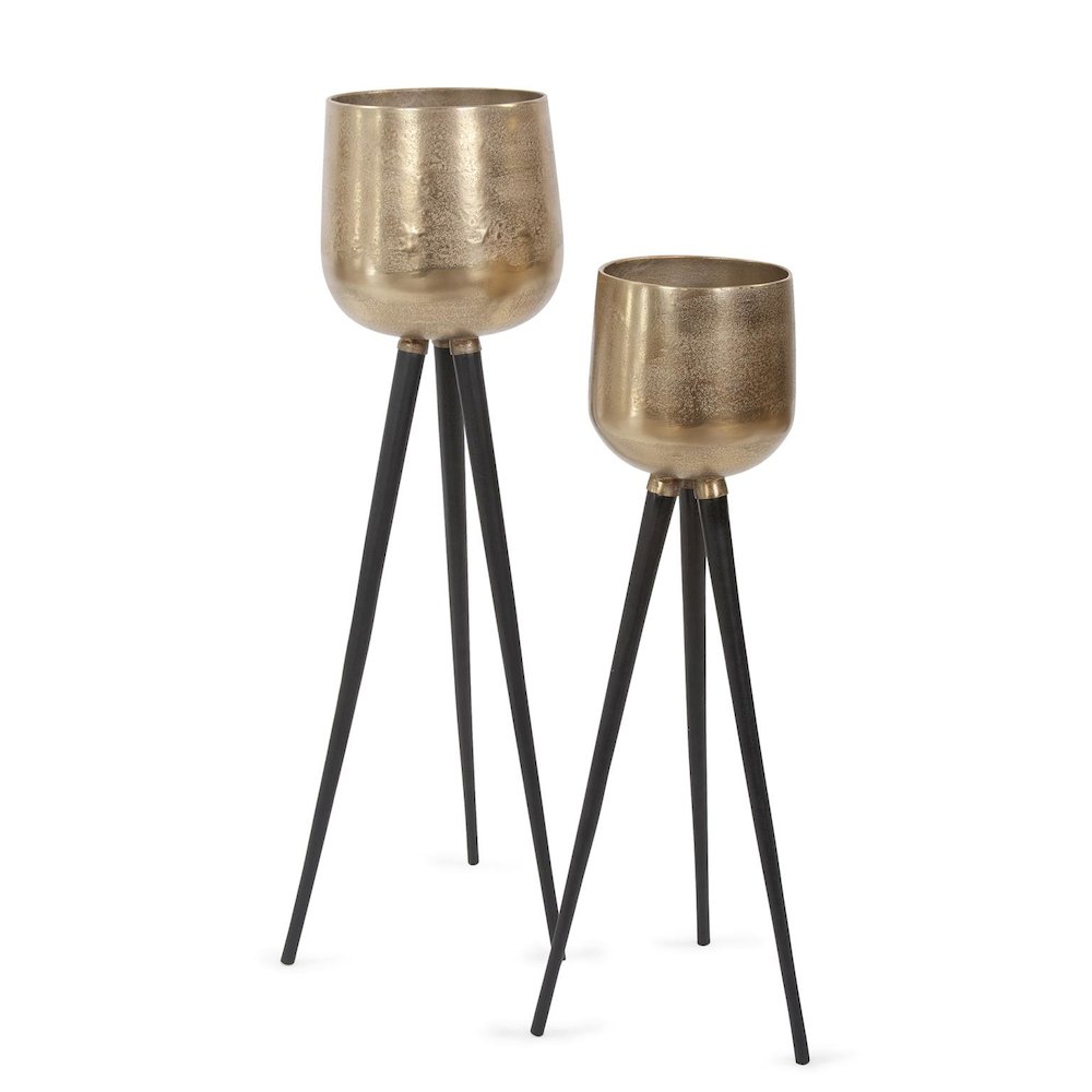 Finn Tripod Planter- Small. Picture 7