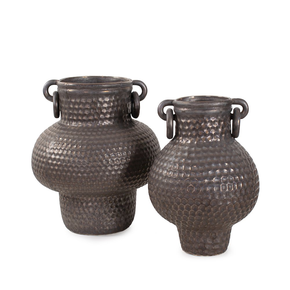 Ashforge Textured Vase Small. Picture 8