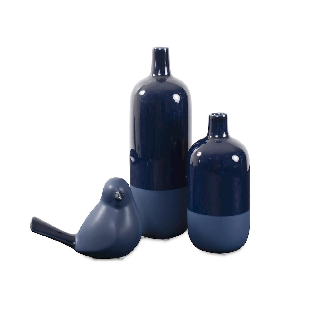 Delft Blue Vase Set of 2. Picture 8