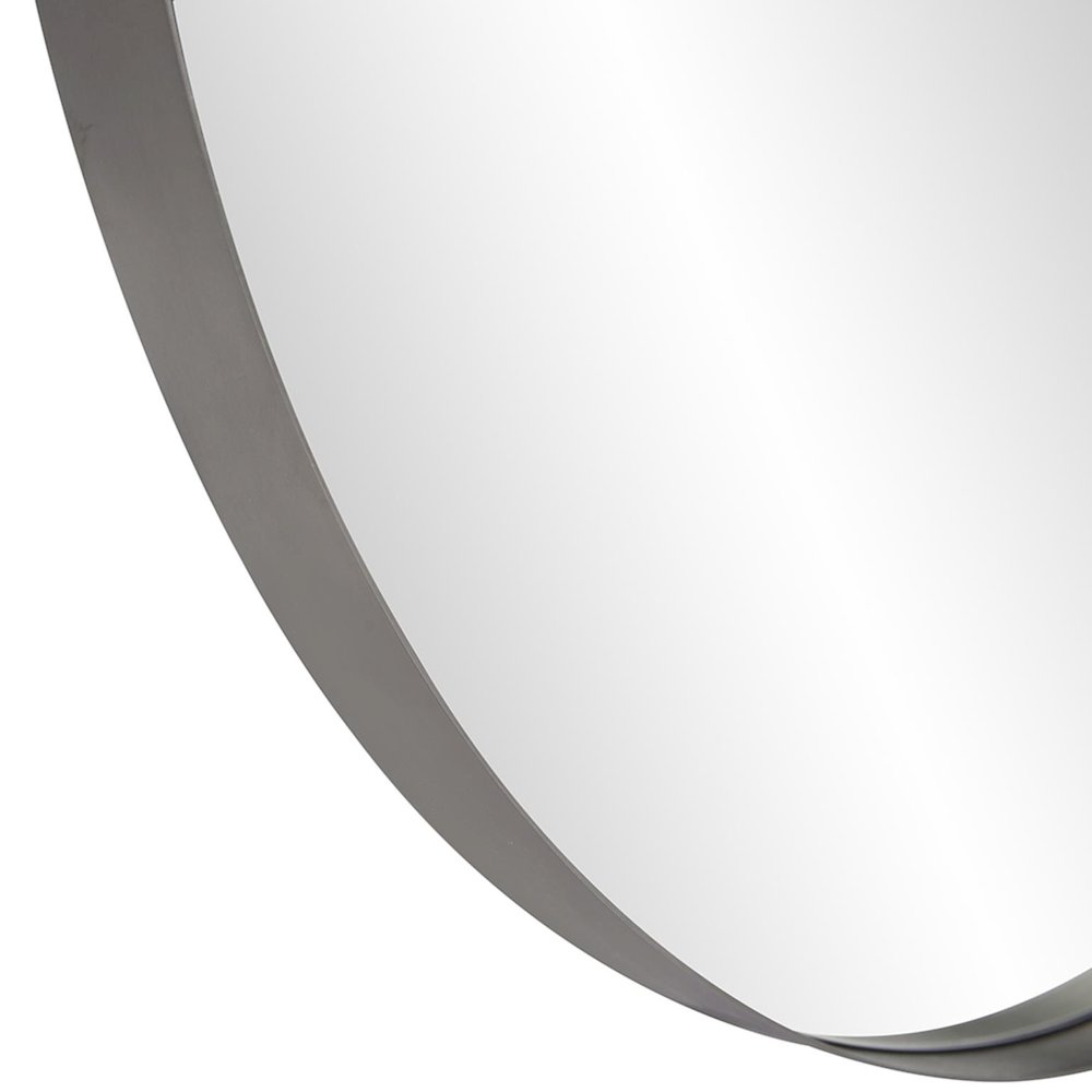 Steele Silver Round Mirror. Picture 3