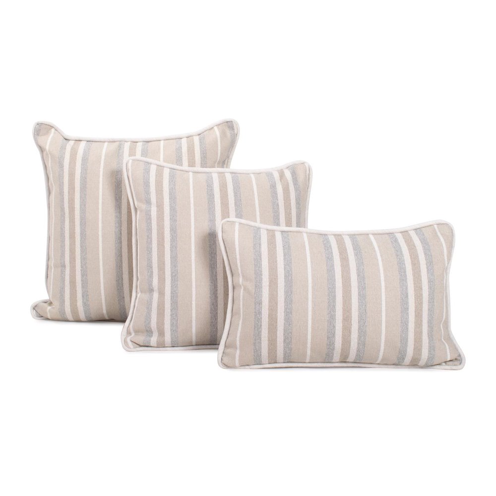 Indoor/Outdoor Pillow 24 x 24 Dune Sand. Picture 6