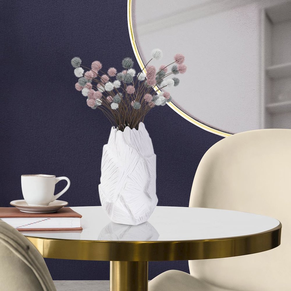 Abstract Elm Short Vase in White. Picture 9