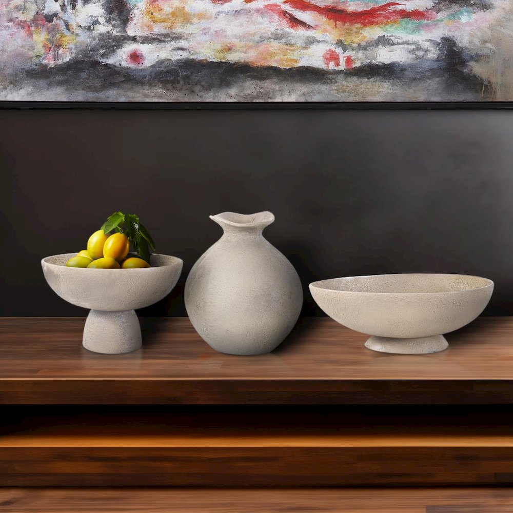 Textured Blanton Taupe Round Bowl. Picture 7