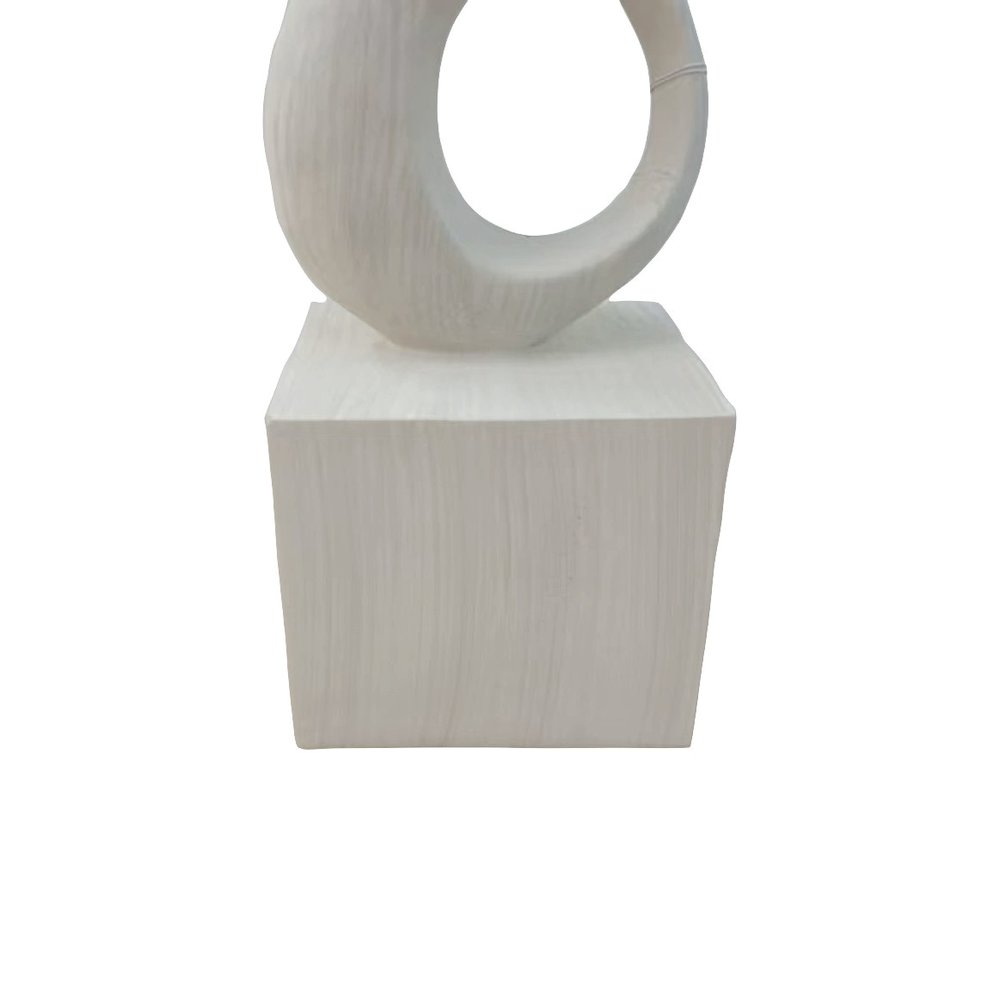 Alba Sculpture. Picture 6