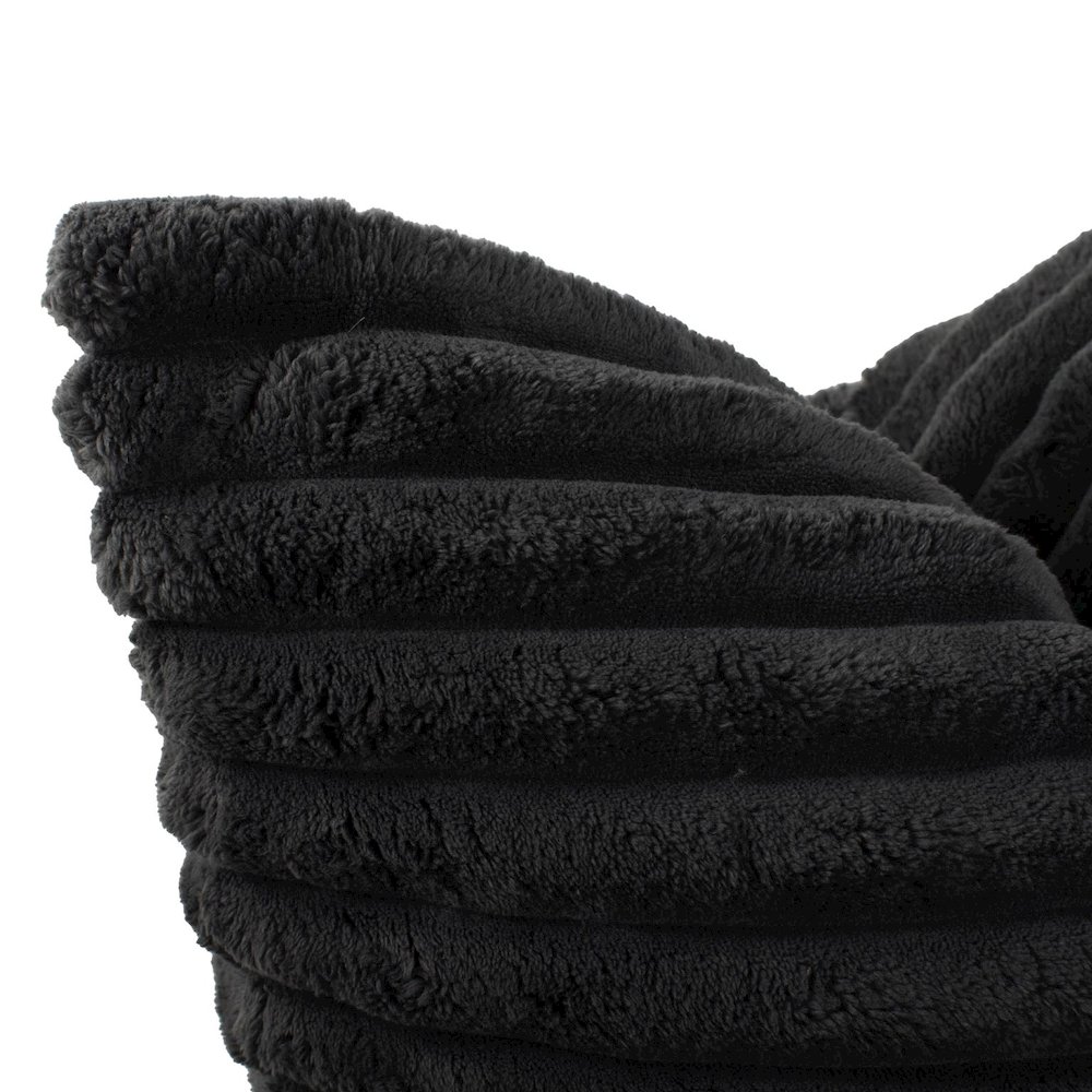 Pillow 20 x 20 Shar Pei Black - Poly Insert. Picture 2