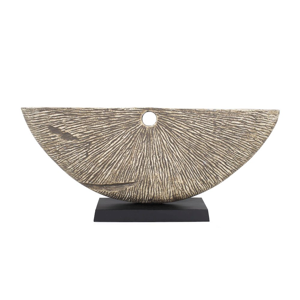 Hubert Textural Sculpture. Picture 1