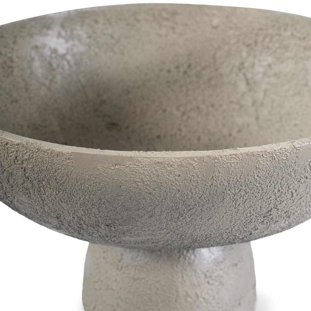 Textured Blanton Taupe Round Bowl. Picture 3