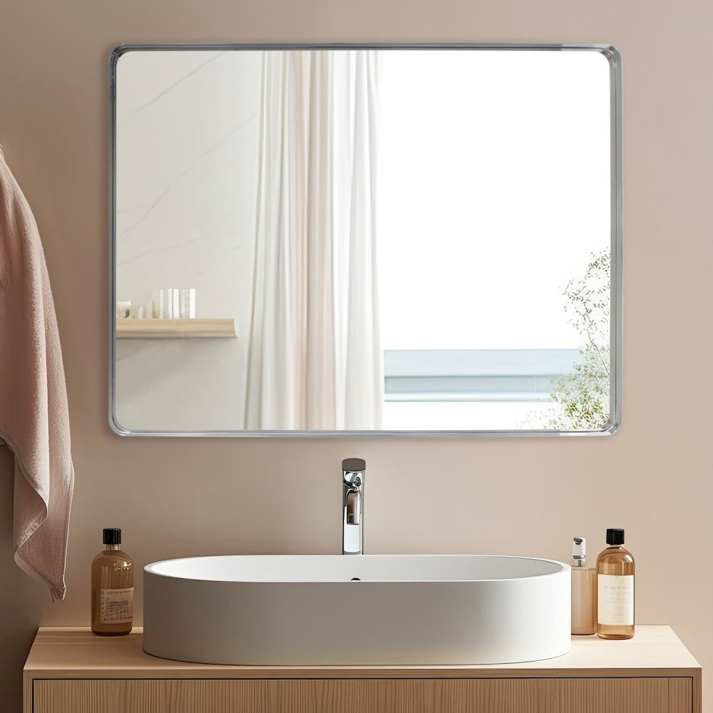 Steele Polished Silver Mirror. Picture 2