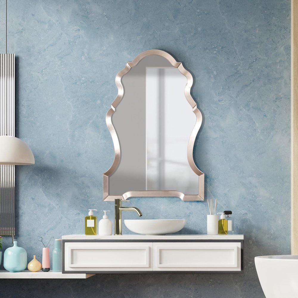 Nadia Mirror. Picture 7