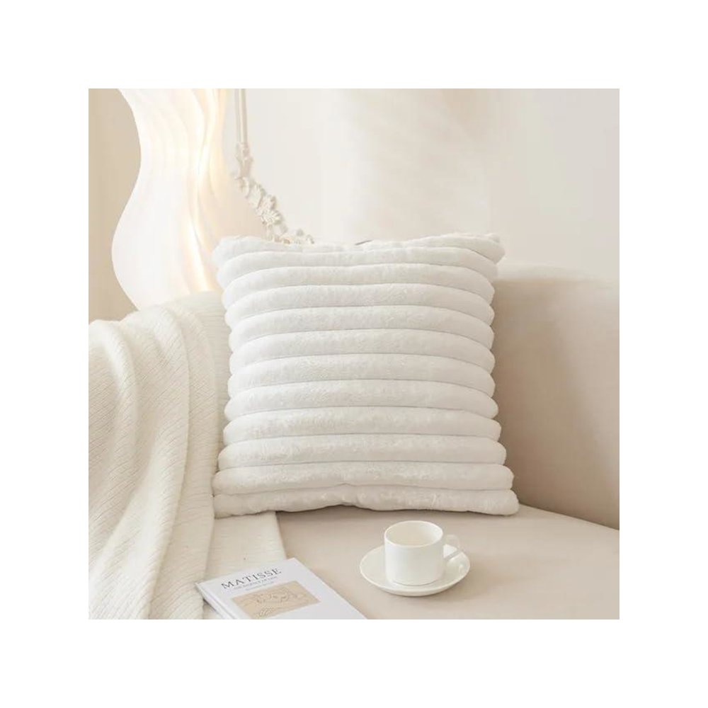 Pillow 24 x 24 Shar Pei White - Poly Insert. Picture 9
