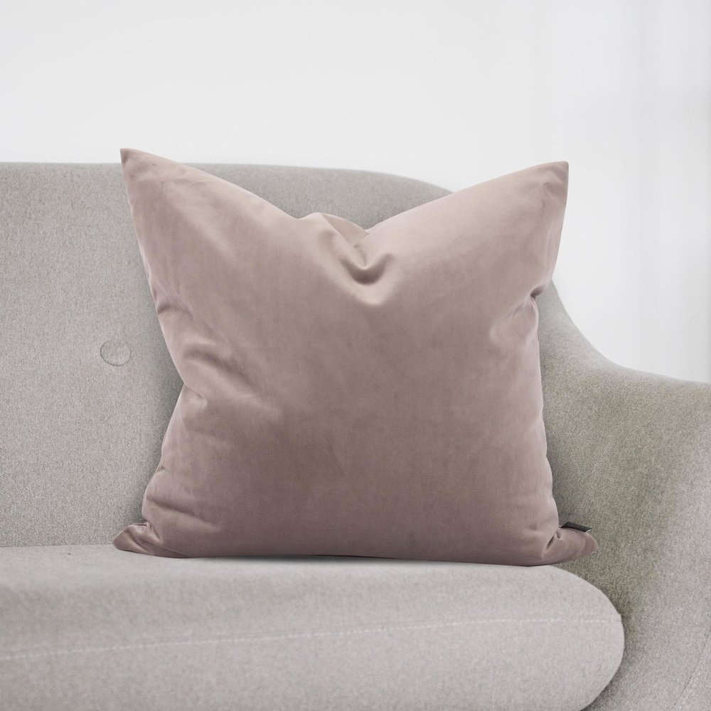 20 x 20 Bella Ash Pillow  - Down Insert. Picture 2