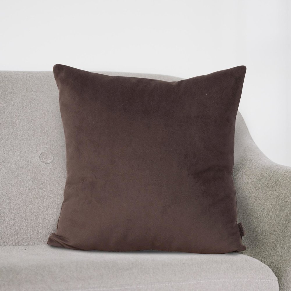 20 x 20 Pillow  Bella Chocolate - Poly Insert. Picture 5