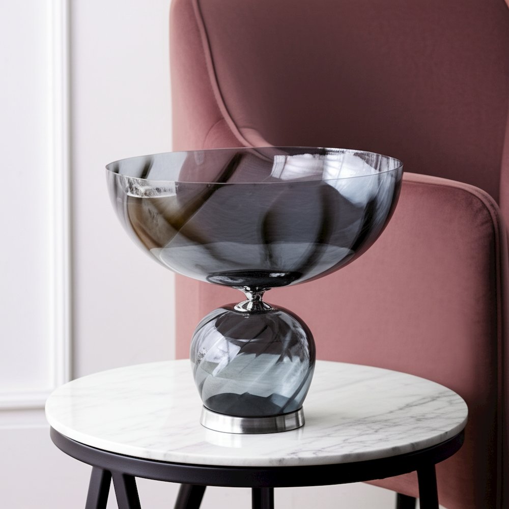 Ayers Smoked Glass Bowl. Picture 8