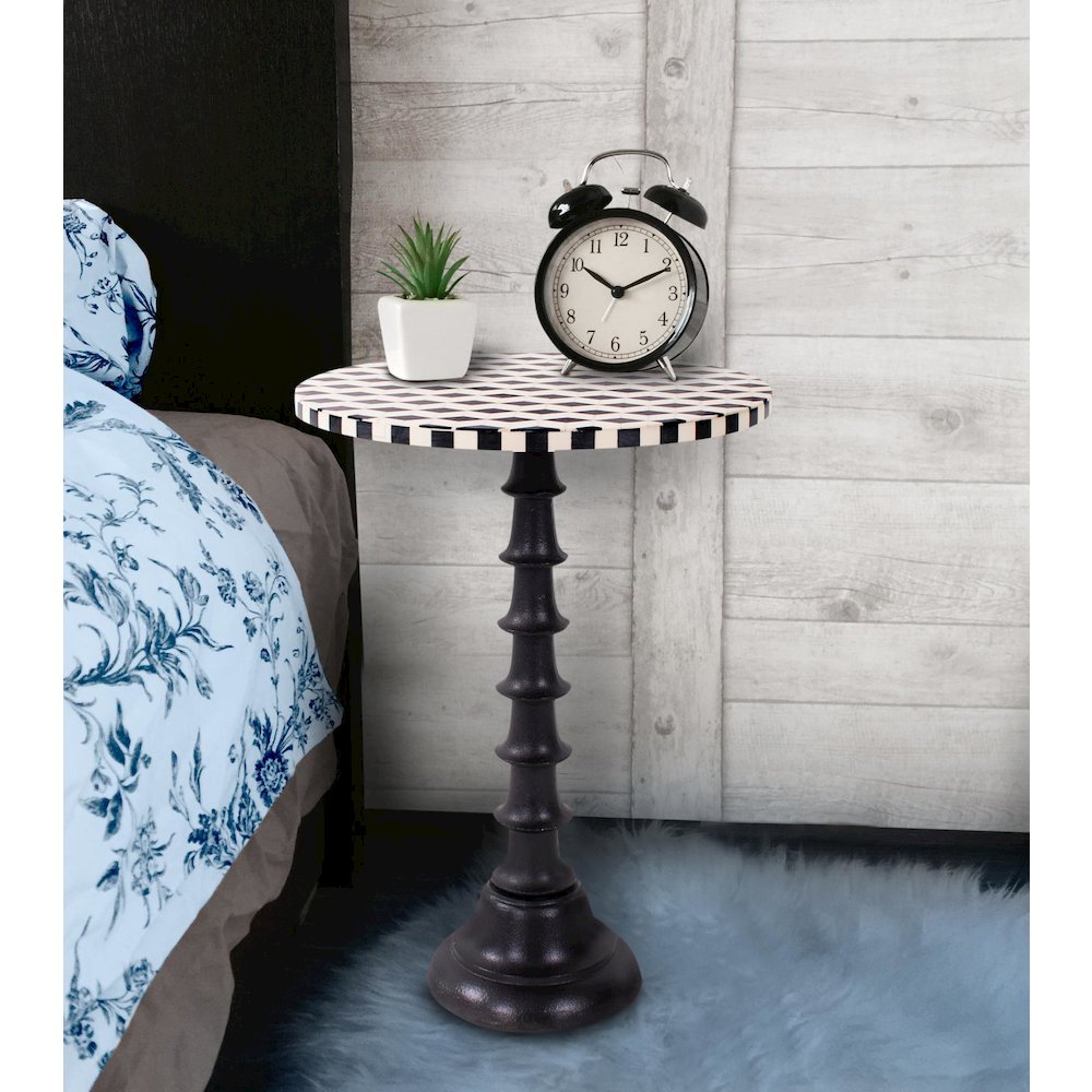 Columbina Inlaid Drink Table. Picture 2