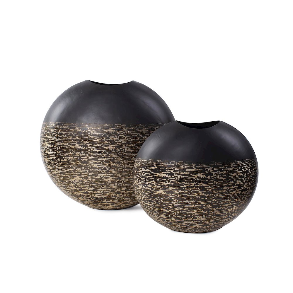 Golden Thread Medium Disc Vase. Picture 6