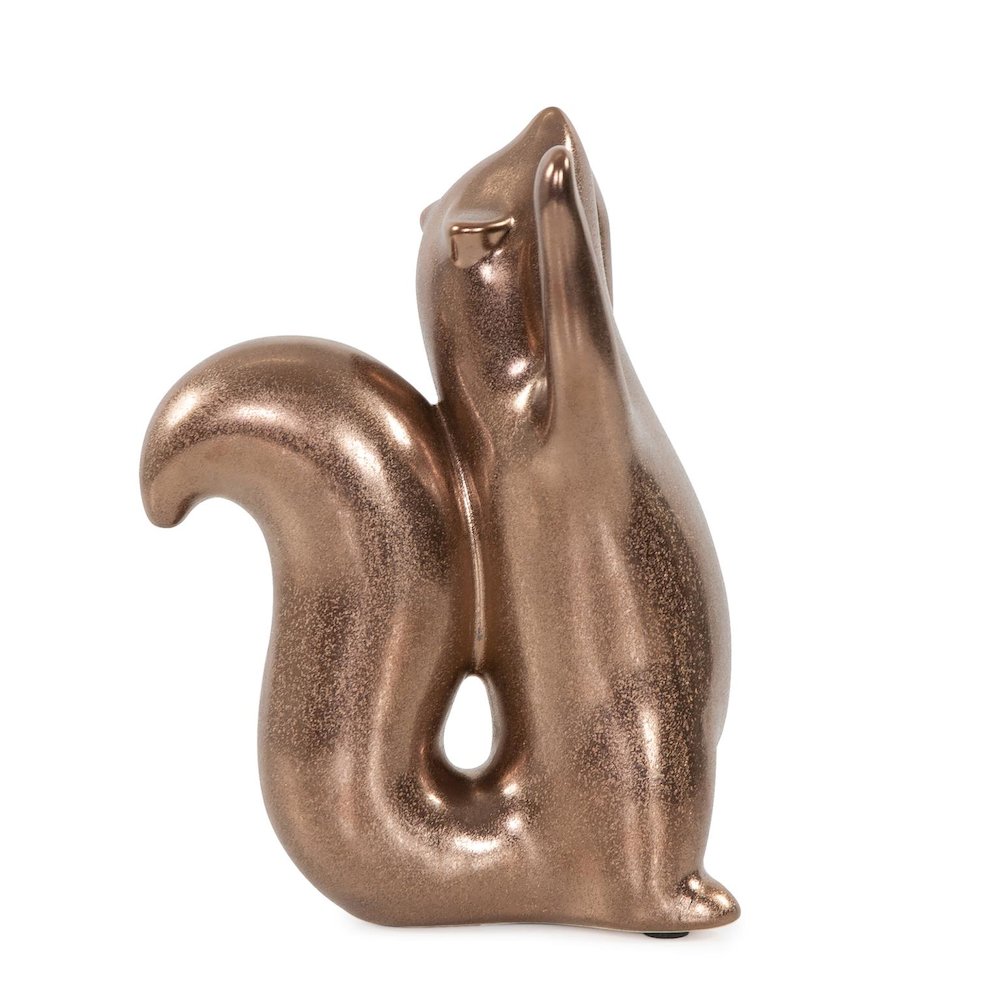 Chipmunk Sculpture. Picture 3