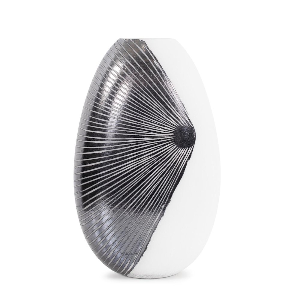 Oxman Hypnotic Tall Glass Vase. Picture 7