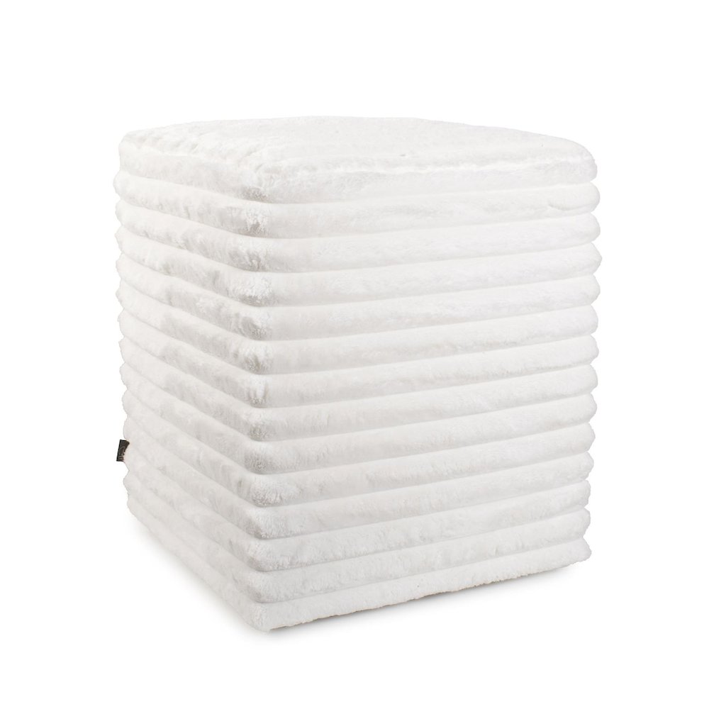 Universal Cube Shar Pei White. Picture 4
