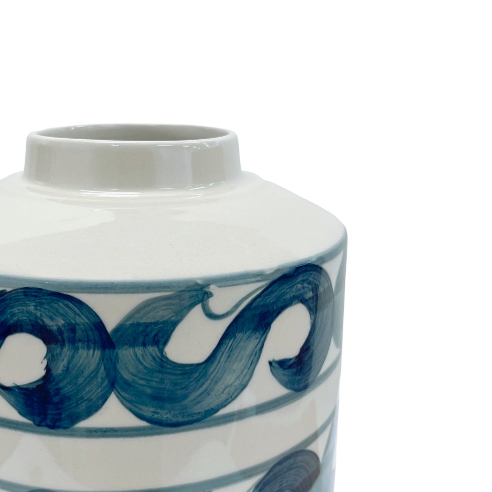 Pagoda Jar - Large. Picture 5