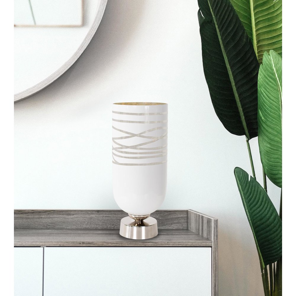 Lustig Cylindrical Vessel- Medium. Picture 7