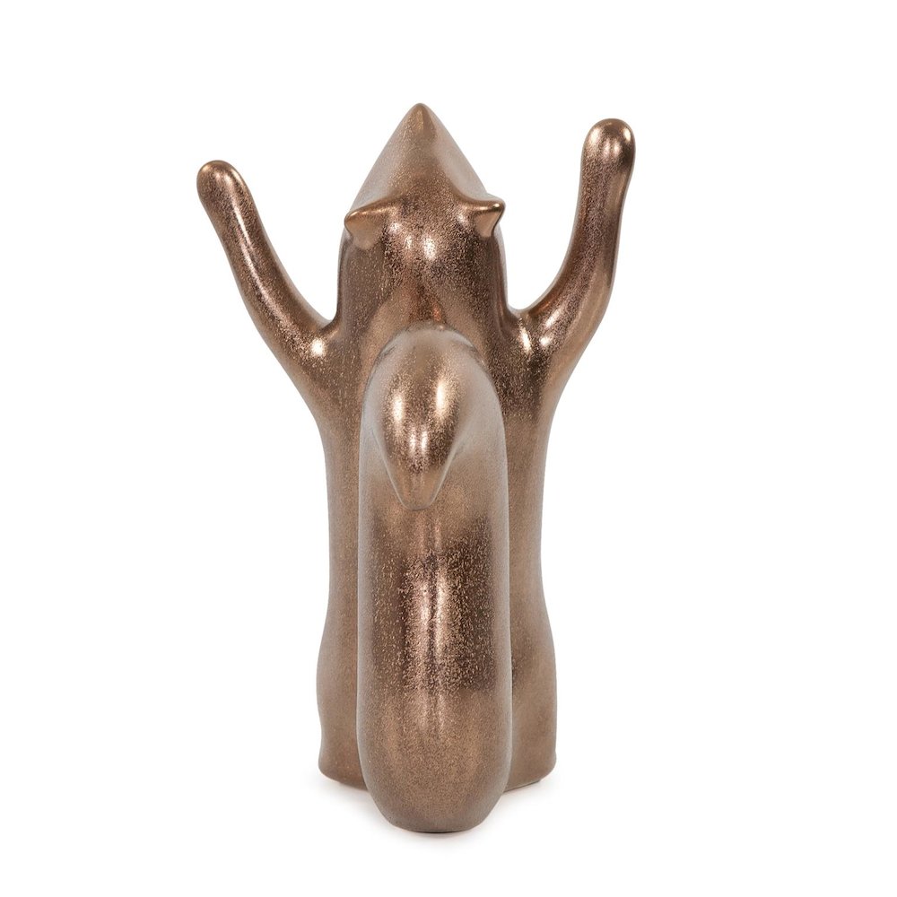 Chipmunk Sculpture. Picture 5