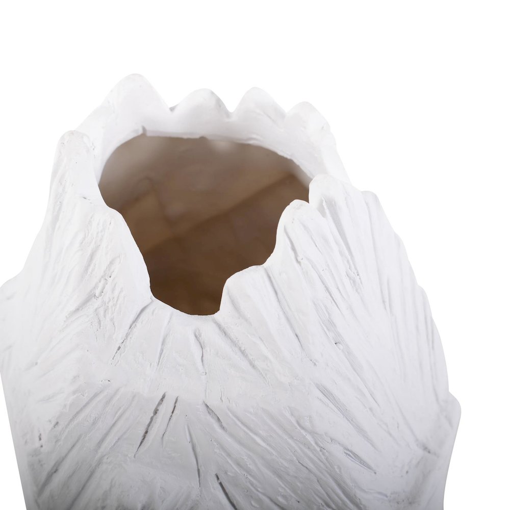 Abstract Elm Short Vase in White. Picture 5
