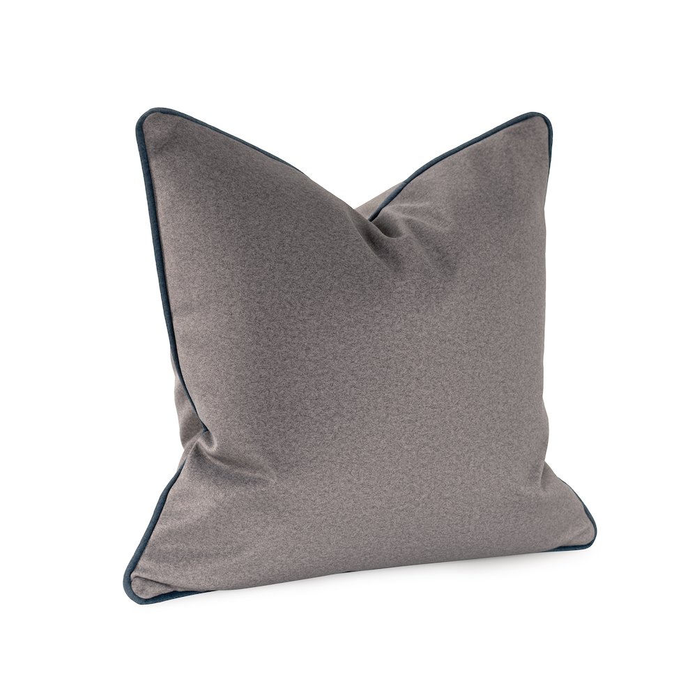 Qiviut Gray 20x20 Down Filled Pillow. Picture 2